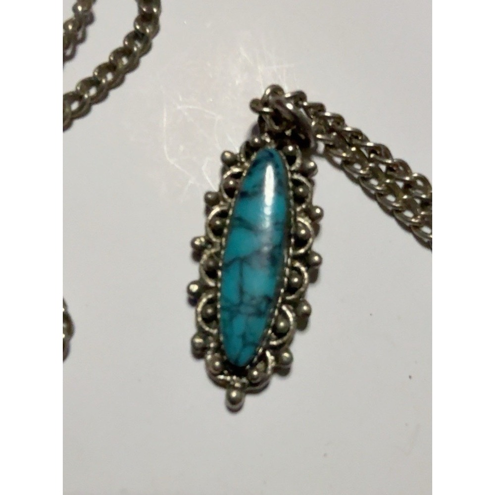 T30275-Vintage Silver Tone Turquoise Color Marquise Pendant Necklace 24"